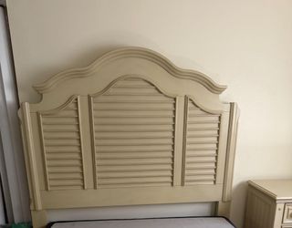 Headboard  footboard railing