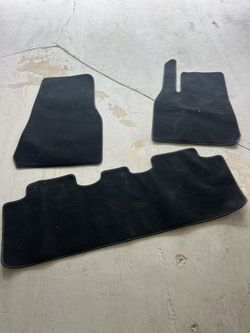Tesla Model Y floor mats
