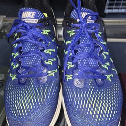 MEN'S NIKE  TENNIS SHOES