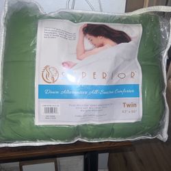 Twin Comforter
