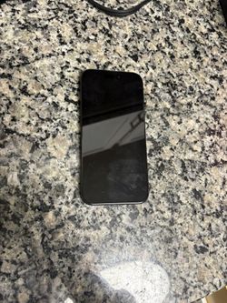 New iPhone (it’s Locked) Don’t Have No Use For it (willing To Negotiate Price) 