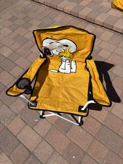 Peanuts Snoopy Kids Folding Camping Chair