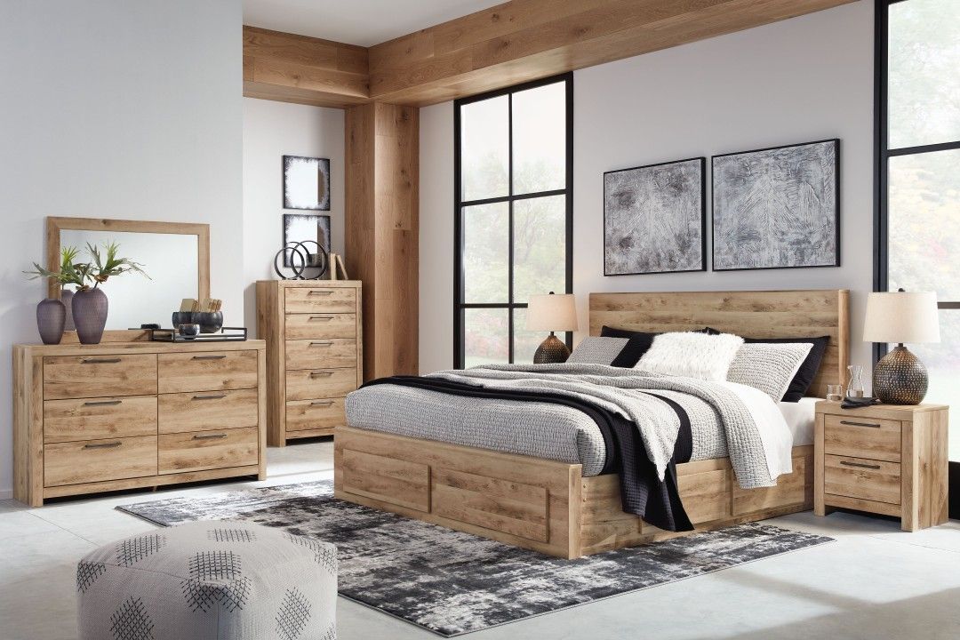 Hyanna-Tan-7Pc.Dresser Mirror Queen Panel Bed
