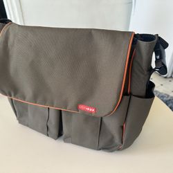 Green Laptop Messenger Bag