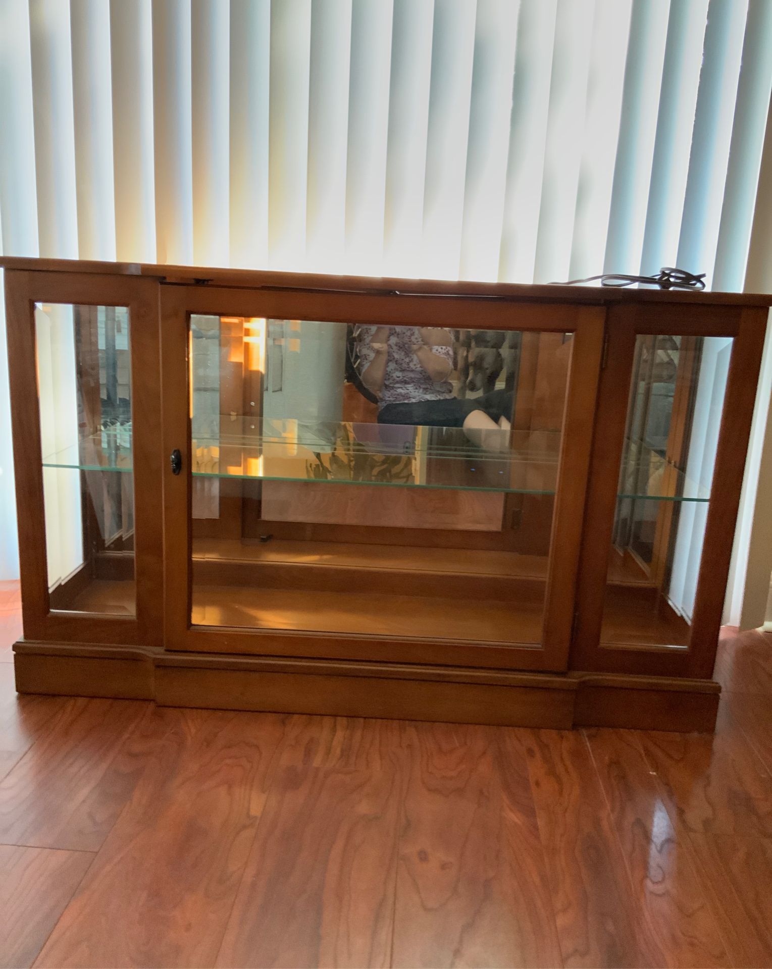 Curio cabinet