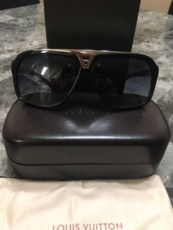 LOUIS VUITTON Aviator grey silver sunglasses with leather details