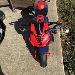 Spider-Man 6V RideOn 
