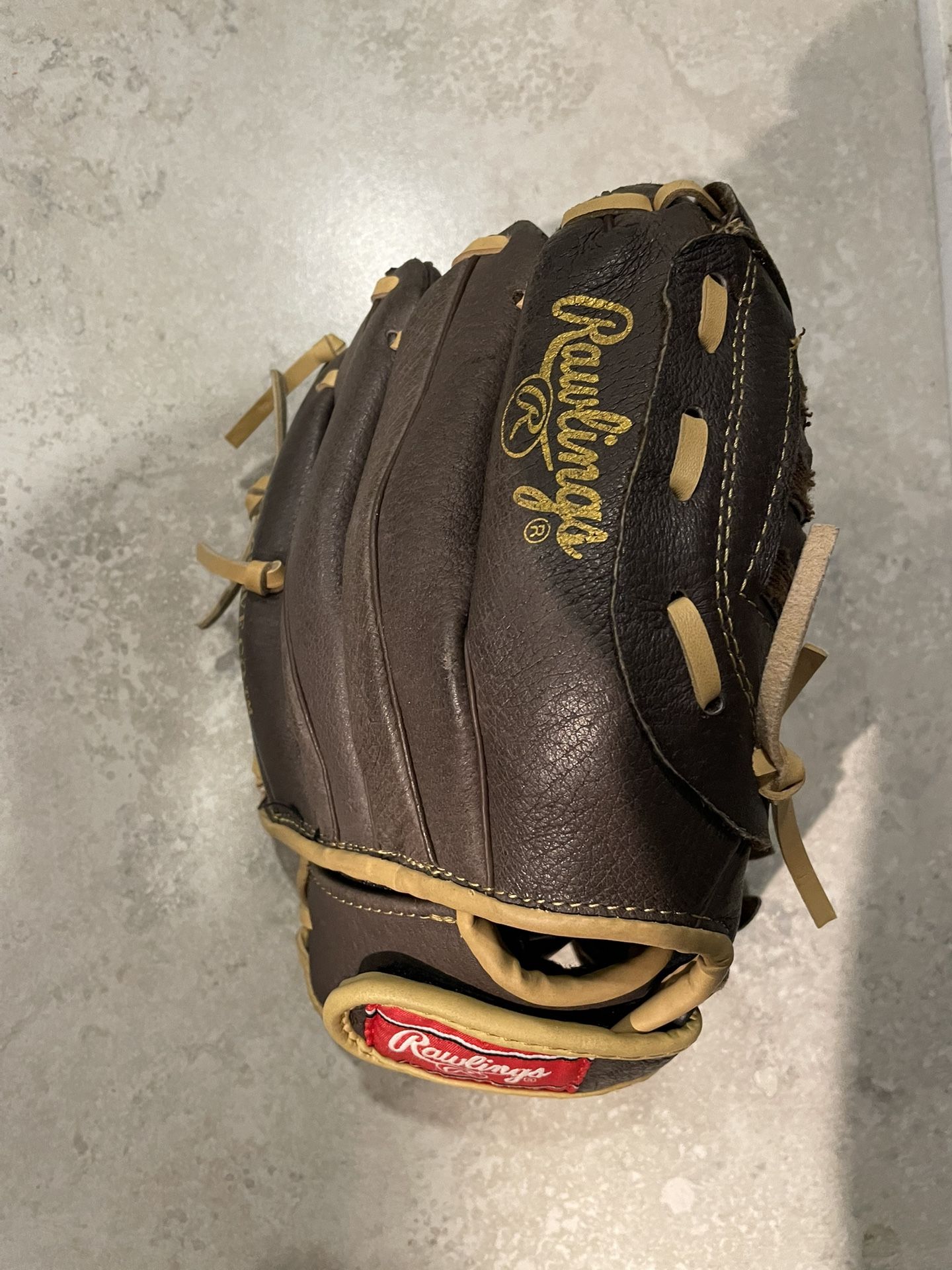Rawlings 10 Inch T-Ball/Baseball Glove