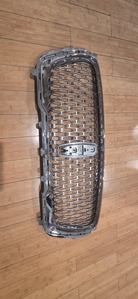 2021-2022 Lincoln Nautilus Front Upper Grille Chrome Original Oem