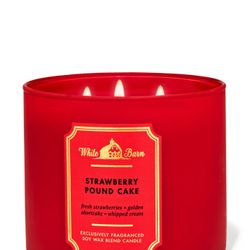 Bath & Body Strawberry Pound Cake Candle