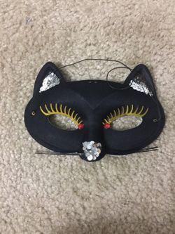 Cat mask