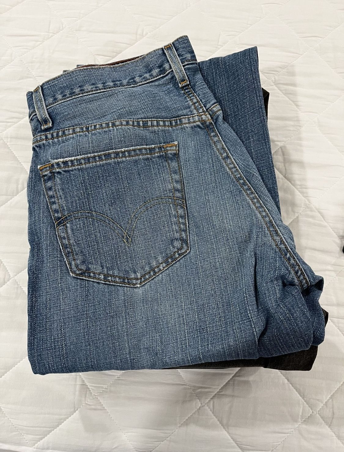 ALL 6 X Levi jeans for 1 low price!!