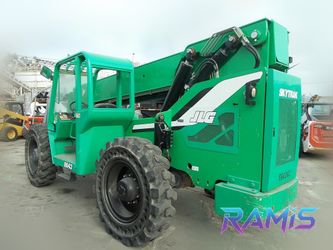 2013 Sky Trak 8042 Telehandler - Orange