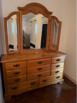 Free dresser
