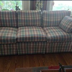 SOFA -COMFORTABLE LIKE NEW -