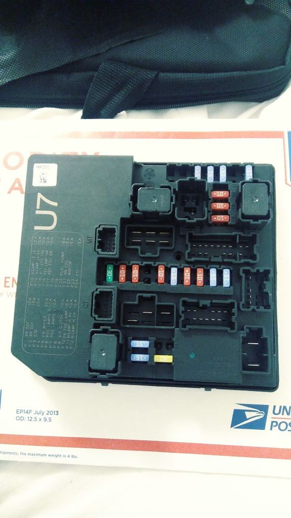 POWER SUPPLY ECU ECM COMPUTER SENTRA 13 14 PWR SUPPLY ECU 284B7 1KM0B