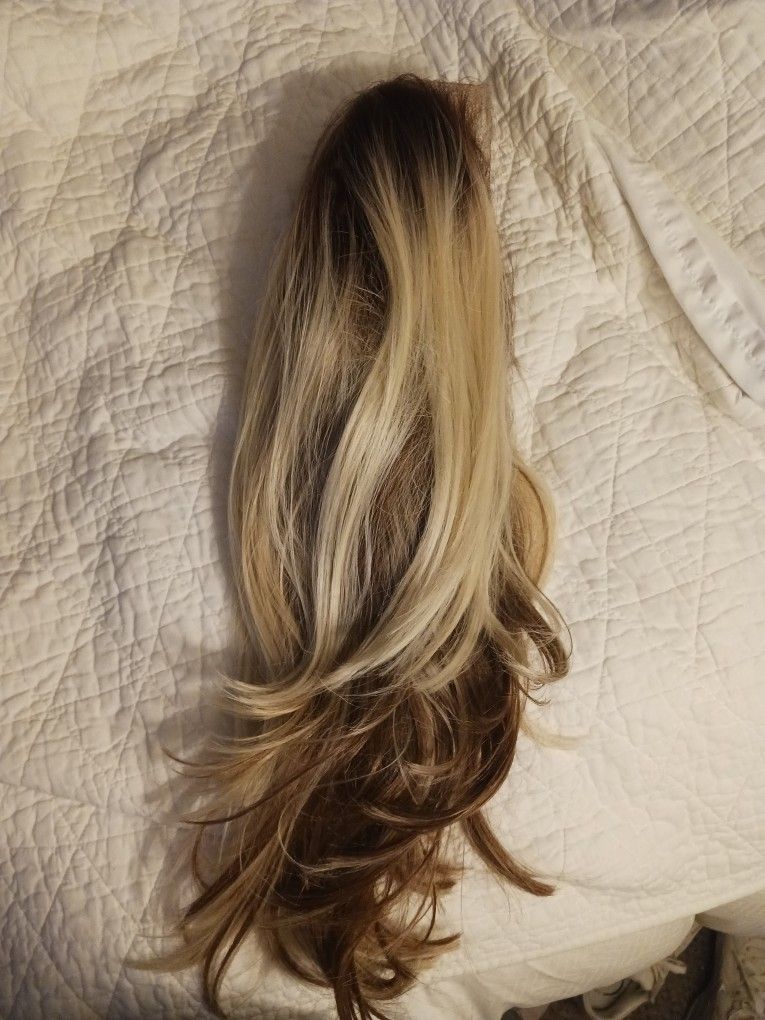 Gorgeous Mix of Human And Quality Synthetic