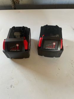 Set of two batteries