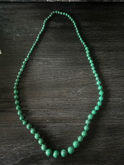 Green Graduated Beaded Necklace