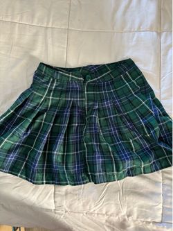 Forever 21 green plaid pleated skirt