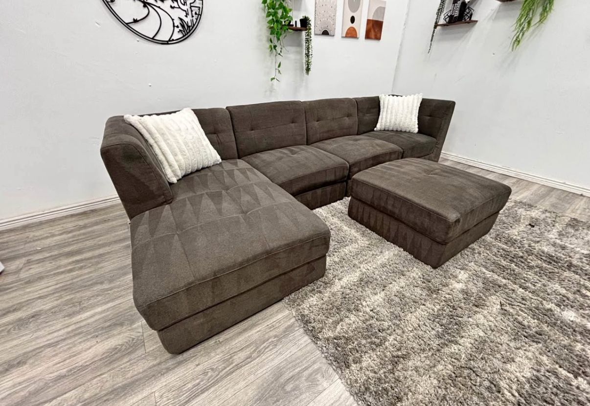 Gray Sectional Couch - Free Delivery 