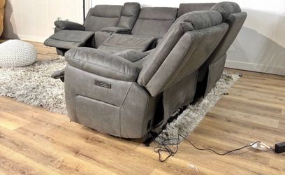 Costco Power Reclining Sectional – Like New