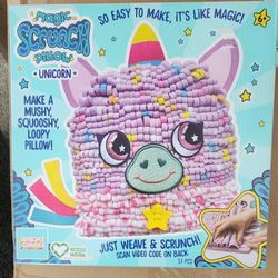 BRAND NEW!! Magic Scrunch Pillow: Unicorn Making Kit