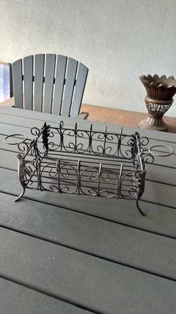 Vintage Southern Living Metal Basket with Side Votive Holders