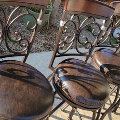 AHB home furniture collection bar stools