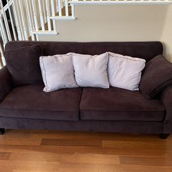 Purple Couch In Excellent Condition