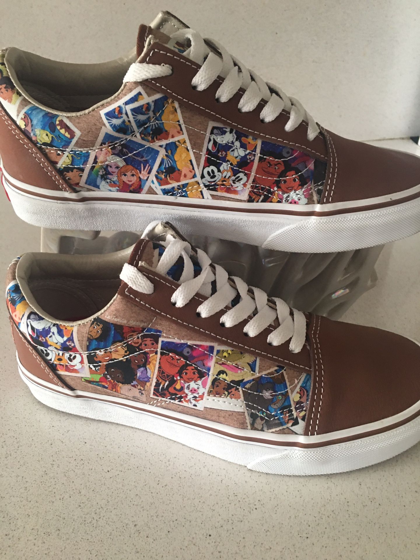 Disney Vans Size 6,5