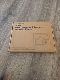 KeaBabies Solo Baby Handprint & Footprint Keepsake Frame