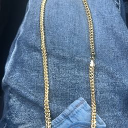 350 Gold 750 Giant Gold 18 Karat