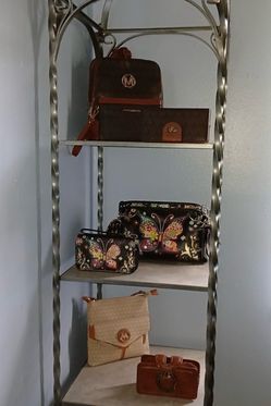 Purse with wallets