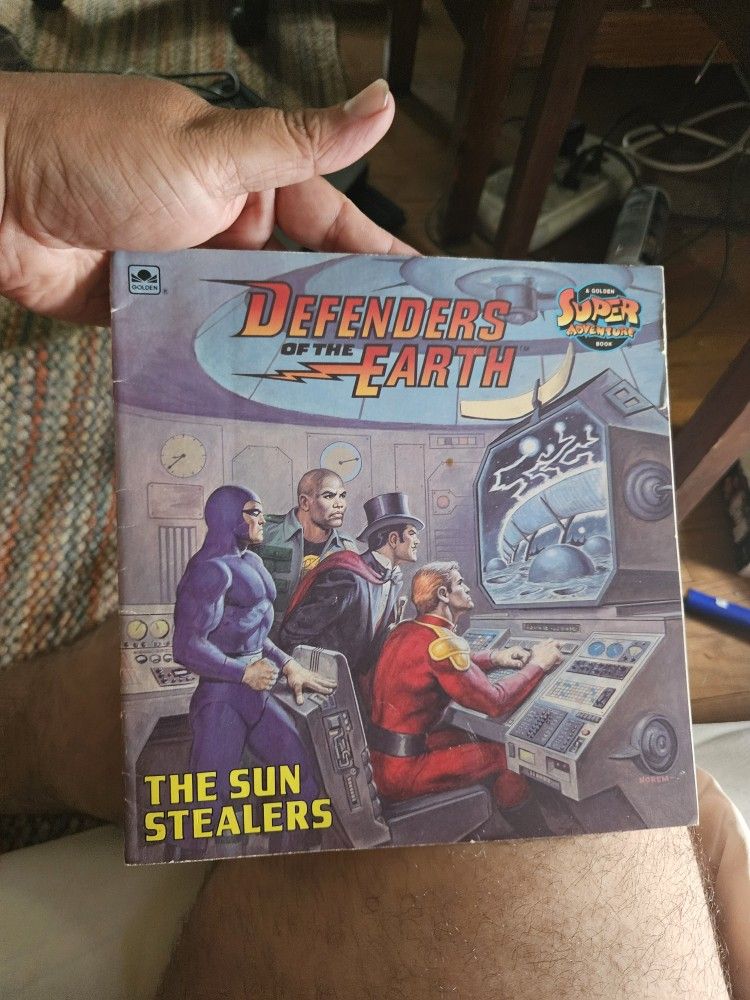 Defenders Of The Earth Sun Stealers Book