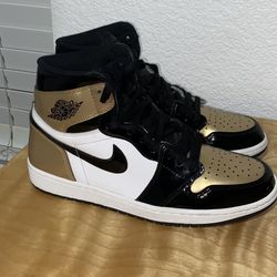 Air Jordan 1 Retro High NRG ‘Patent Gold Toe’