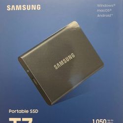 SAMSUNG T7 Portable SSD, 1TB External Solid State Drive, Speeds Up to 1,050MB/s