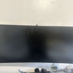 Alienware 34inch curved display monitor