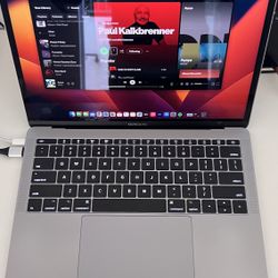 Macbook Pro 2017 13’’ 1TB Memory 16GB Ram