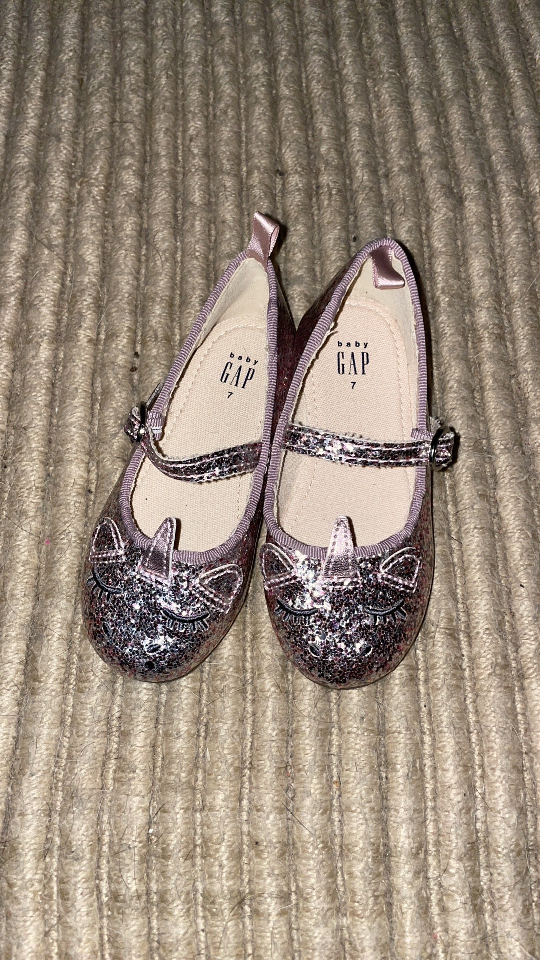 Baby Gap Pink Sparkly Unicorn Shoes Ballet Flats Size 7