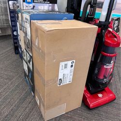 20V Cordless Vacuum Cleaner - Cyclonic Technology, New in Box