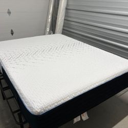 Nectar Classic Hybrid (1 Queen)