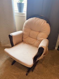 Rocking Glider With Ottoman
