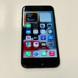 IPhone 7   128GB Fully unlocked 