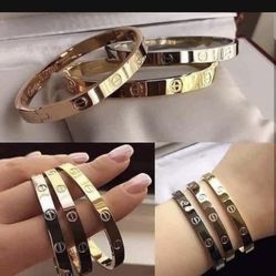 Bracelet Set Three Colours