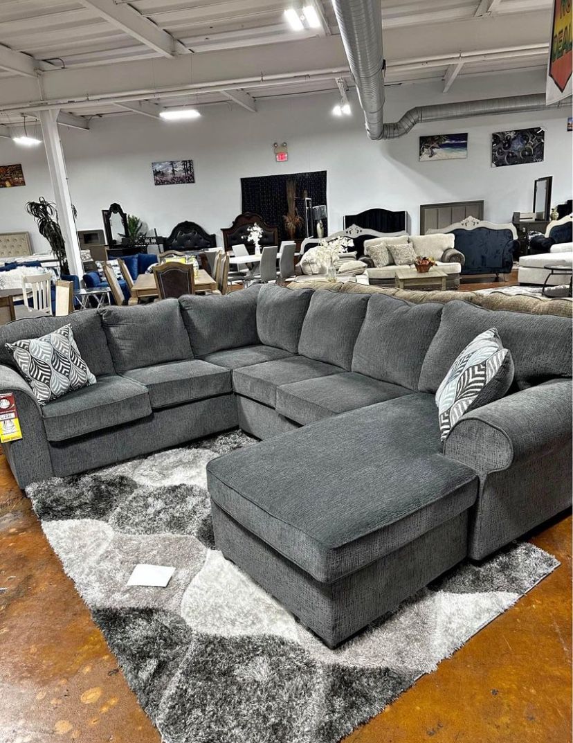 Brand New Grey Sectional With Reversible Chaise 