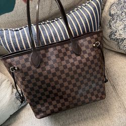 Authentic Louis Vuitton Neverfull MM