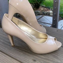 Bandolino Heels Size 6.5
