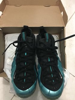Nike Air Foamposite Electric Blue