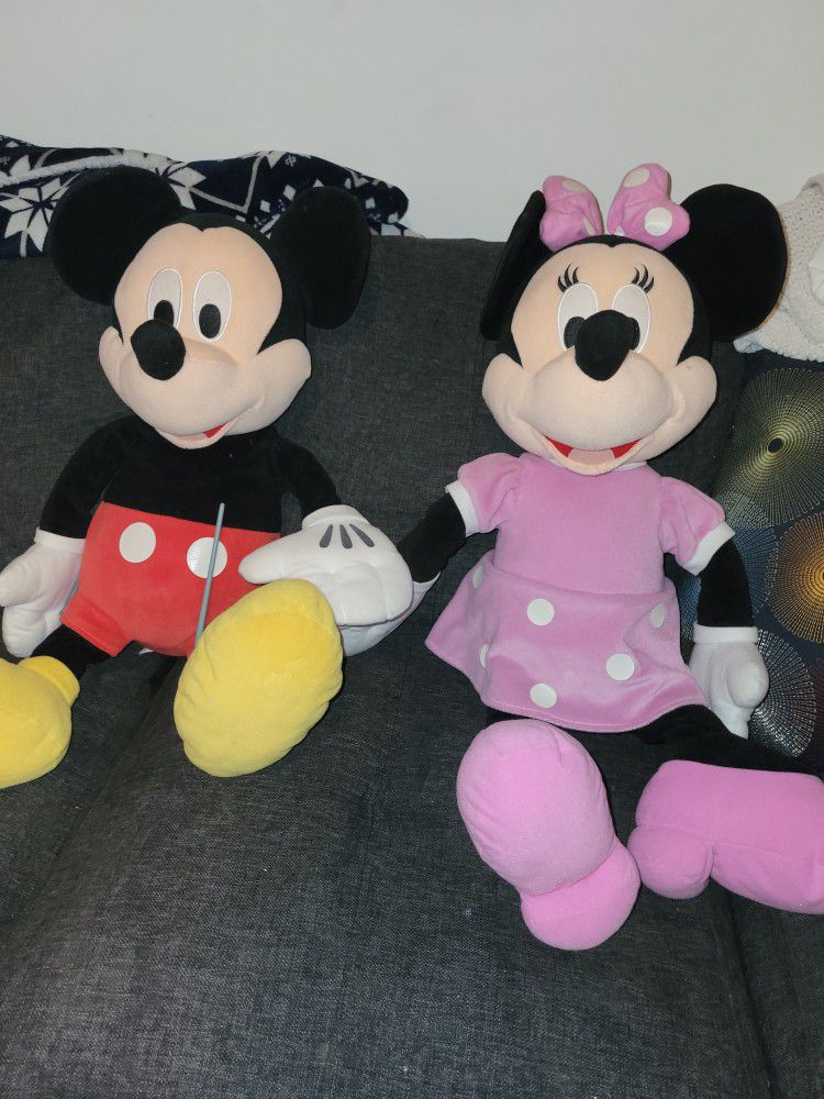 Stuffed DOLL. Disney BRAND Mickey And Minnie. 